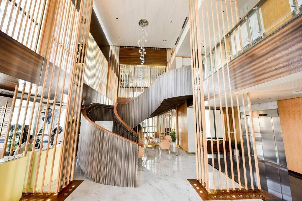 Lovina 8-Ad At One Residence Batam Extérieur photo